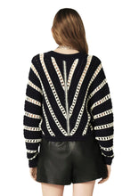 Load image into Gallery viewer, Gardy Short Sweater