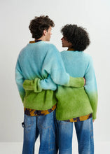 Load image into Gallery viewer, Gify Sweater
