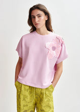 Load image into Gallery viewer, Hinoui Embroidered Sweatshirt
