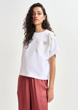 Load image into Gallery viewer, Hinoui Embroidered Sweatshirt