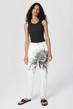 Load image into Gallery viewer, Indigo Jeans