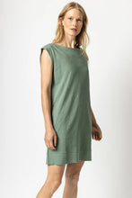 Load image into Gallery viewer, Boatneck Wedge Dress