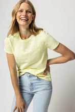 Load image into Gallery viewer, Shirtsleeve Crew neck