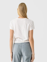 Load image into Gallery viewer, I love my mom Tee
