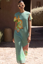 Load image into Gallery viewer, Short Sleeve Shift Dress
