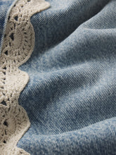 Load image into Gallery viewer, Crochet Bow Crop
