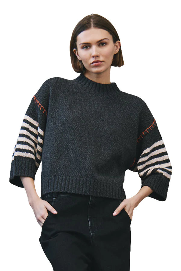 Chunky Crew with Wide Sleeve