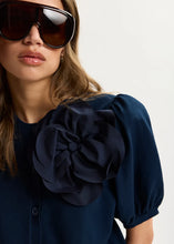 Load image into Gallery viewer, Jumpo Sweater W Bow
