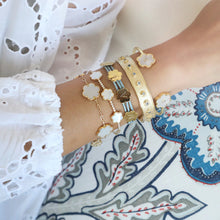 Load image into Gallery viewer, Petal Cuff
