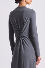 Load image into Gallery viewer, Long Sleeve Volta
