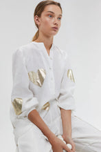 Load image into Gallery viewer, Cupid Linen Shirt
