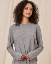 Load image into Gallery viewer, Long Sleeve Crop Tee
