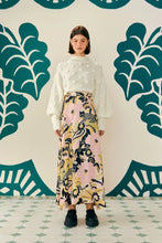 Load image into Gallery viewer, Vintage Maxi skirt
