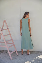 Load image into Gallery viewer, Maxi Linen Dress

